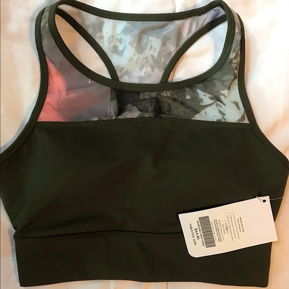 NWT Fabletics Marcia Sports Bra size S